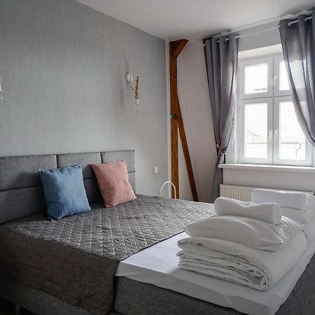 Apartamenty Torunskie Pod Krzywa Wieza Bagian luar foto