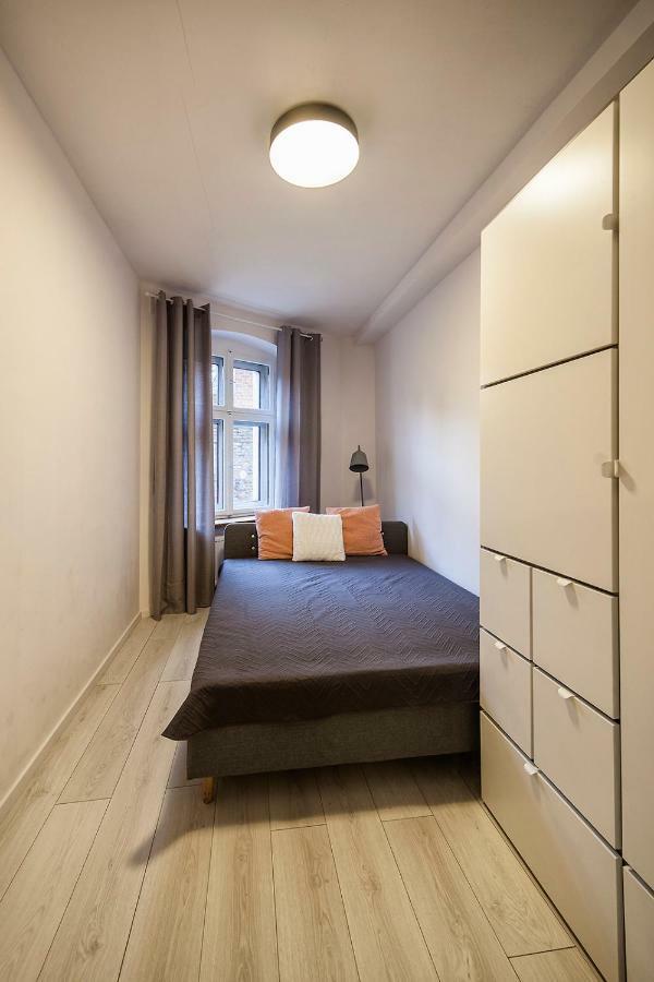 Apartamenty Torunskie Pod Krzywa Wieza Bagian luar foto