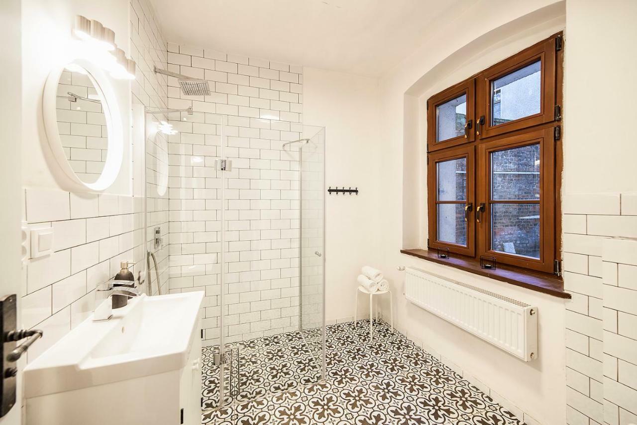 Apartamenty Torunskie Pod Krzywa Wieza Bagian luar foto