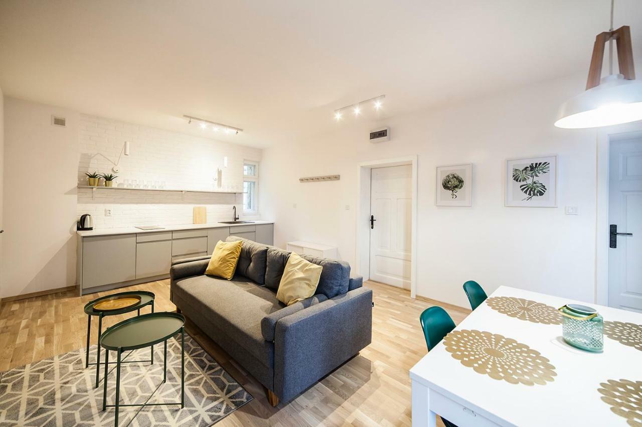 Apartamenty Torunskie Pod Krzywa Wieza Bagian luar foto