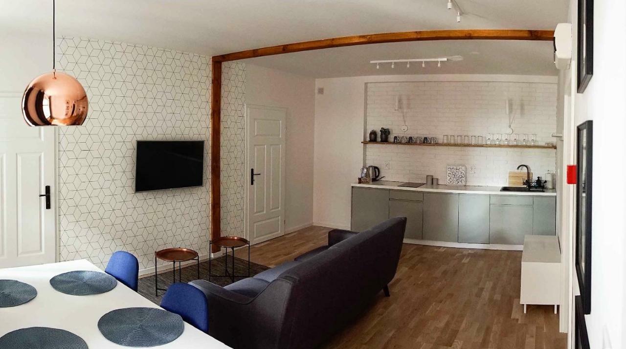 Apartamenty Torunskie Pod Krzywa Wieza Bagian luar foto