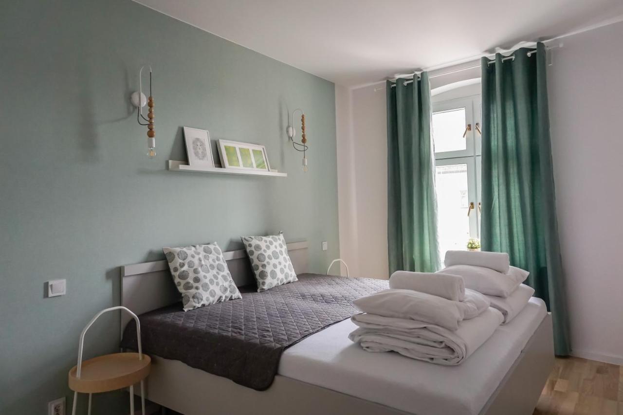 Apartamenty Torunskie Pod Krzywa Wieza Bagian luar foto