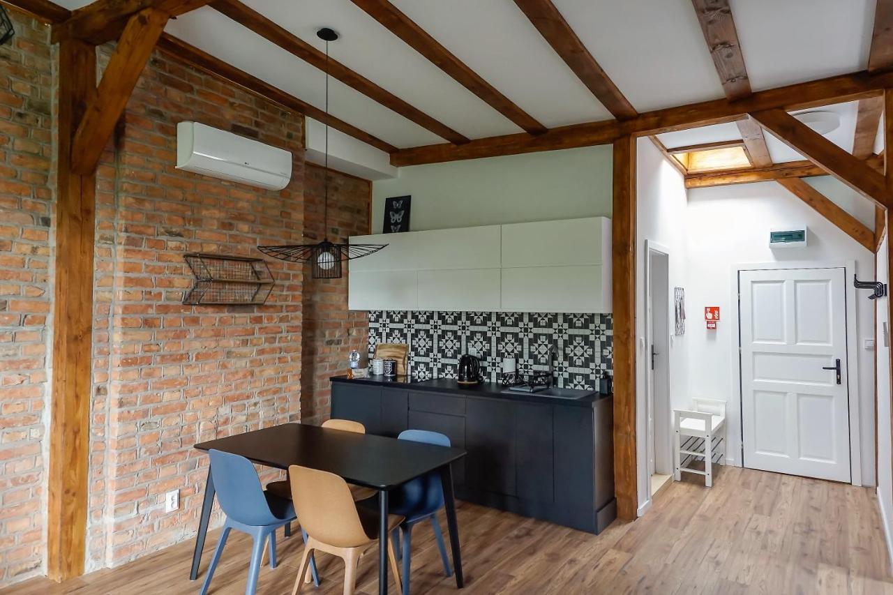 Apartamenty Torunskie Pod Krzywa Wieza Bagian luar foto